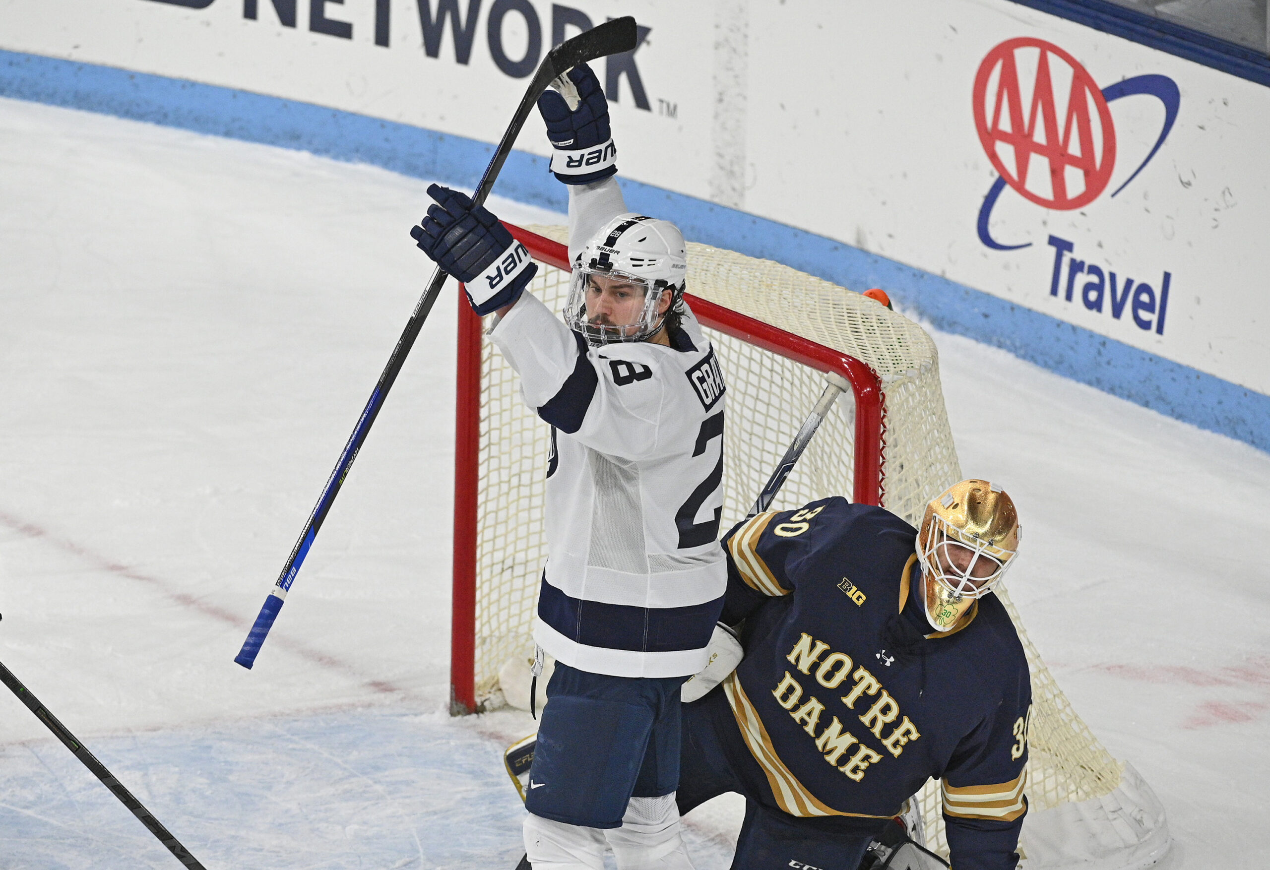 Live audio for Men’s Ice Hockey vs Notre Dame on December 8,
2023 at 7 PM